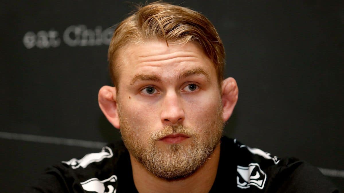 Боссы UFC по-прежнему заинтересованы в том, чтобы шведский топ Александр Гу...