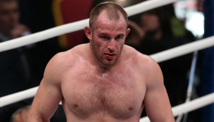 Боец UFC Алексей Олейник высказался по поводу авиакатастрофы в Шереметьево