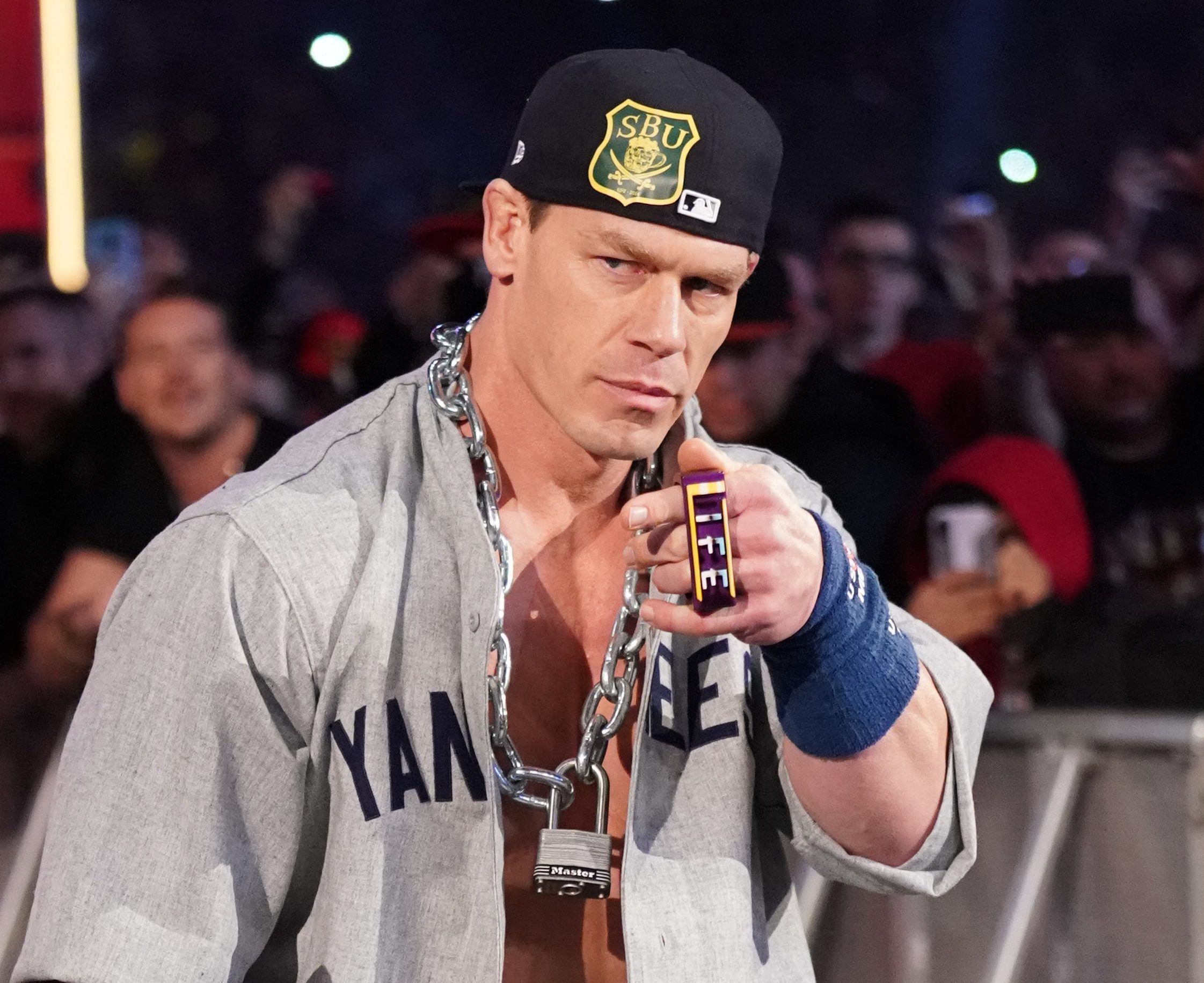 Известные джоны. Джон сина. Рестлер Джон сина. Джон сина Рестлер WWE. John cena сейчас.