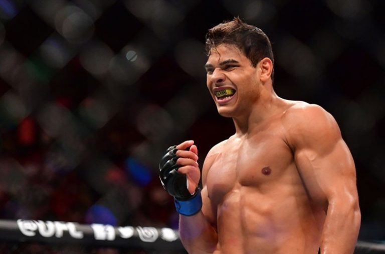 Пауло Коста просит отправить домашний адрес Адесаньи