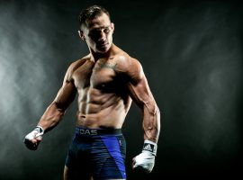 Майкл Чандлер