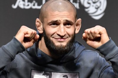 Официально: Чимаев и Стрикленд возглавят турнир UFC 328