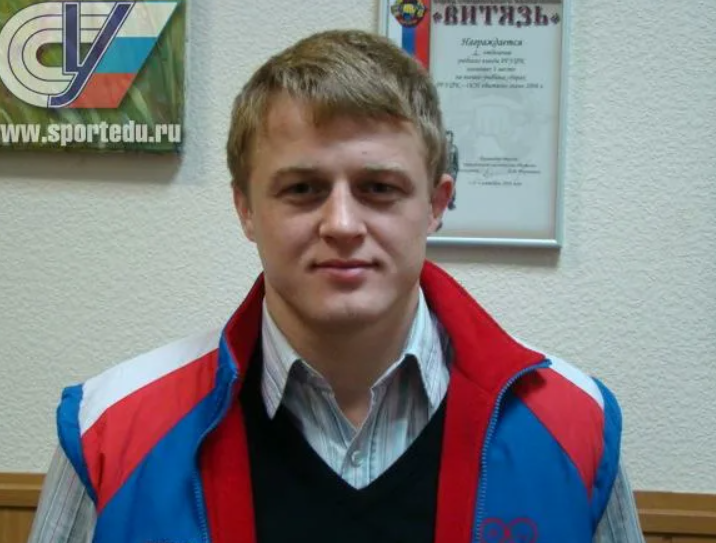 Геннадий Зуев