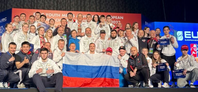Российские боксеры-аматоры завоевали 12 золотых наград на чемпионате Европы в Ереване