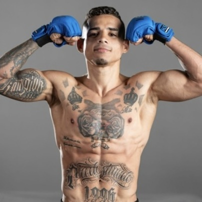 Густаво Оливейра